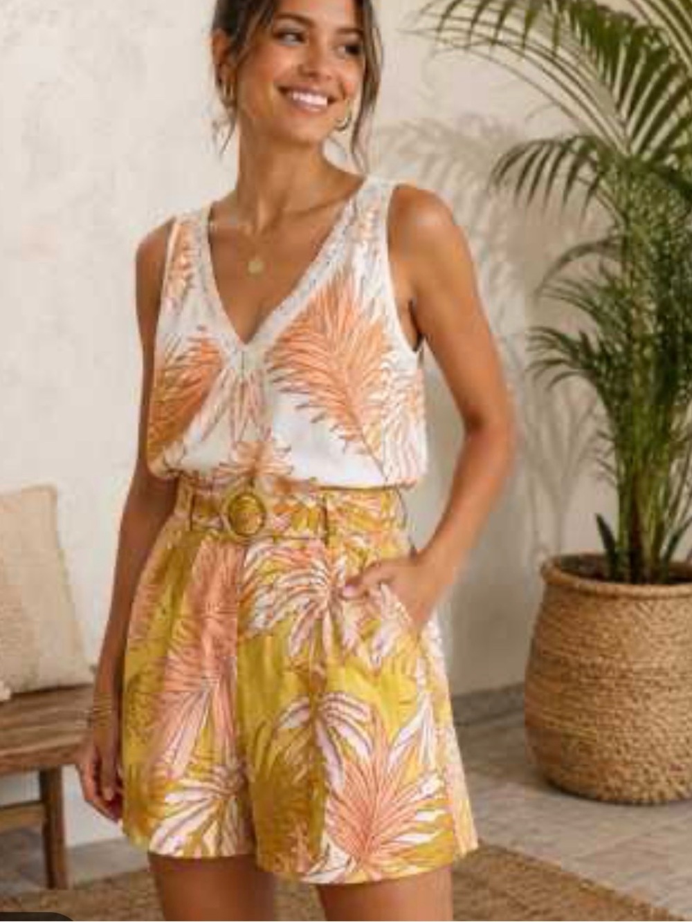 Tahari 10 linen tropical coastal vacation euro summer bohemian short with belt